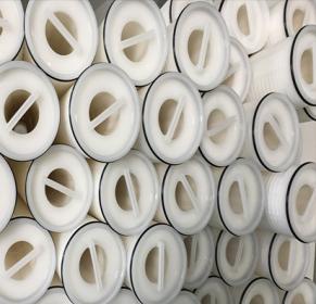 Почему стоит выбрать плиссированные фильтрующие картриджи Hongtek с высоким расходом воды?