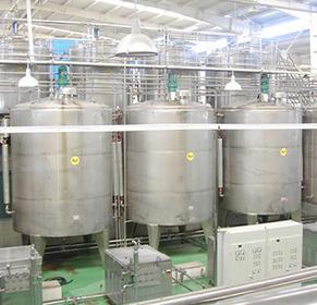 Процесс фильтрации сиропа для пищевых продуктов и напитков