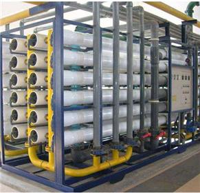 Как вы очищаете систему RO химическими веществами?